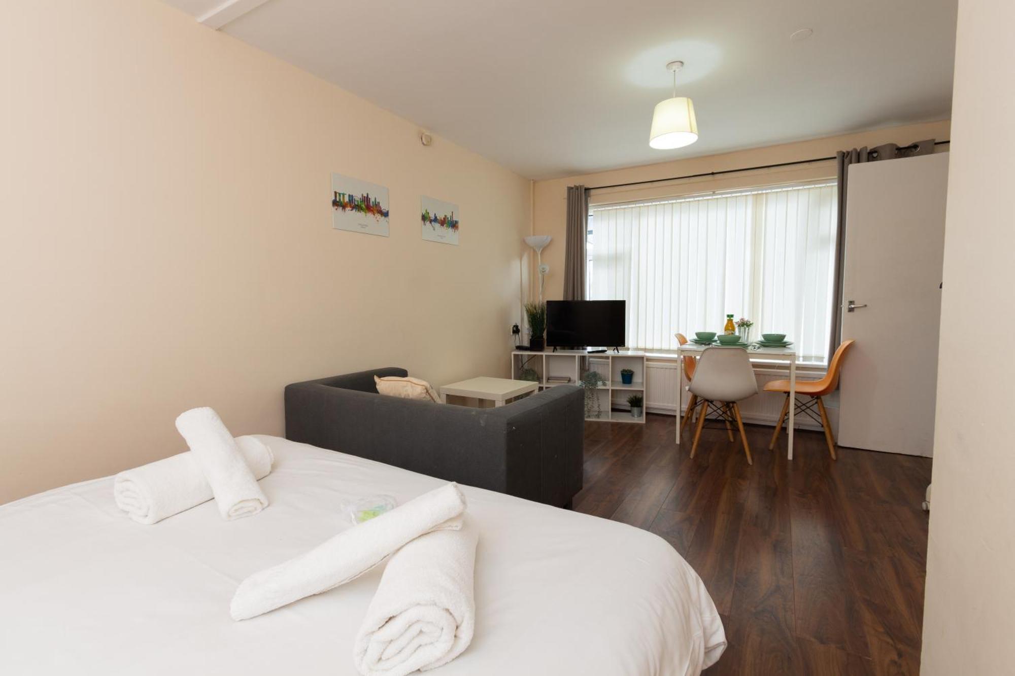 Cosy Stretford In A Prime Location Appartement *